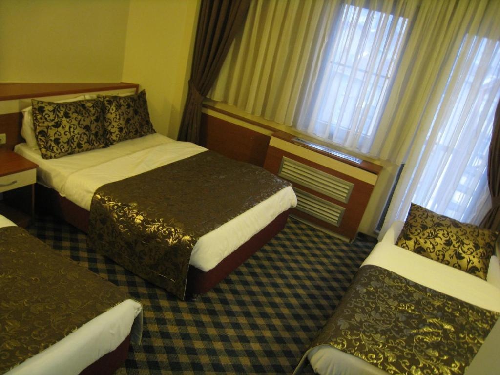 City Hotel Hotel